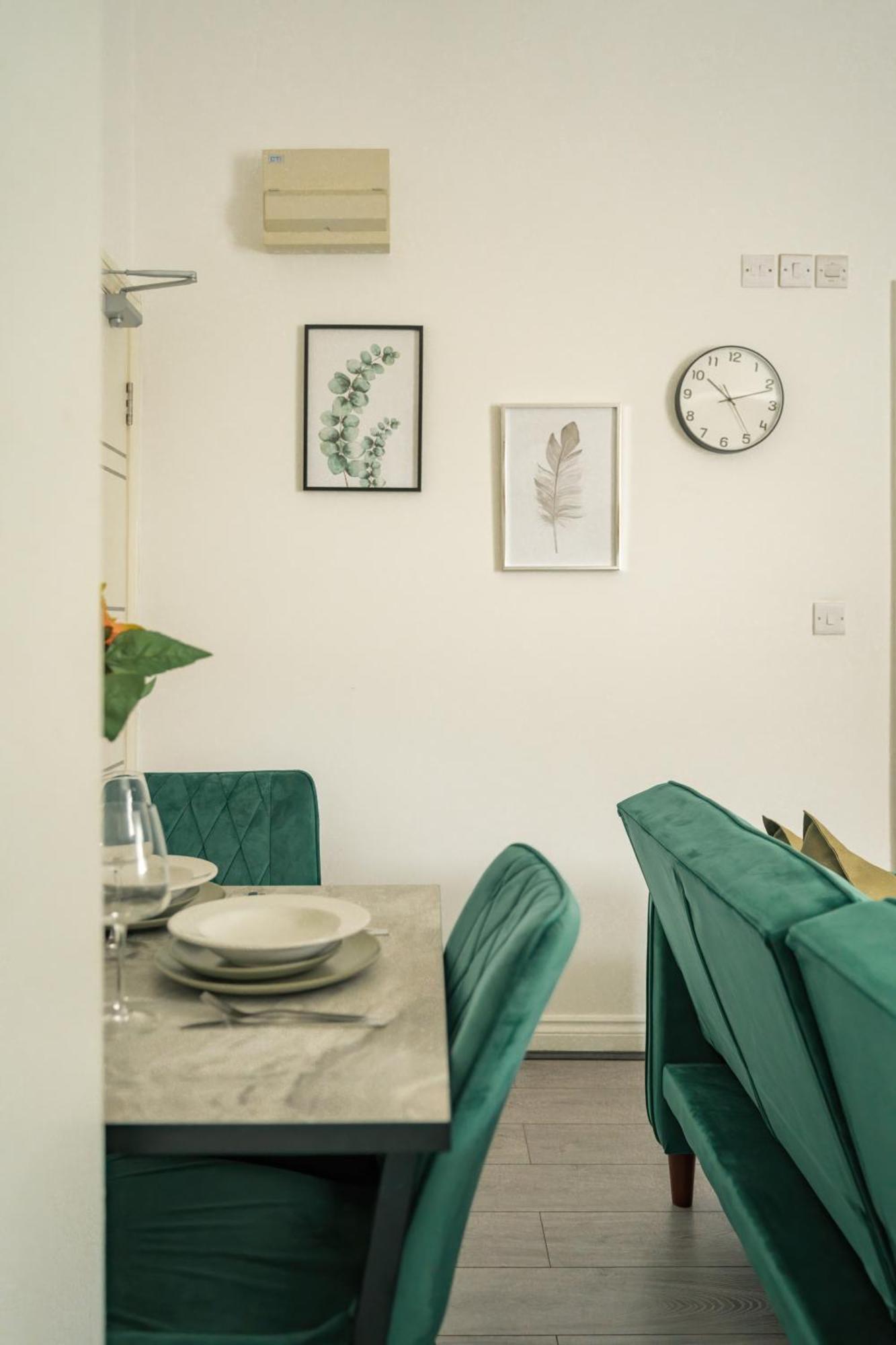 Studio Apartments London With Free Wifi Екстериор снимка