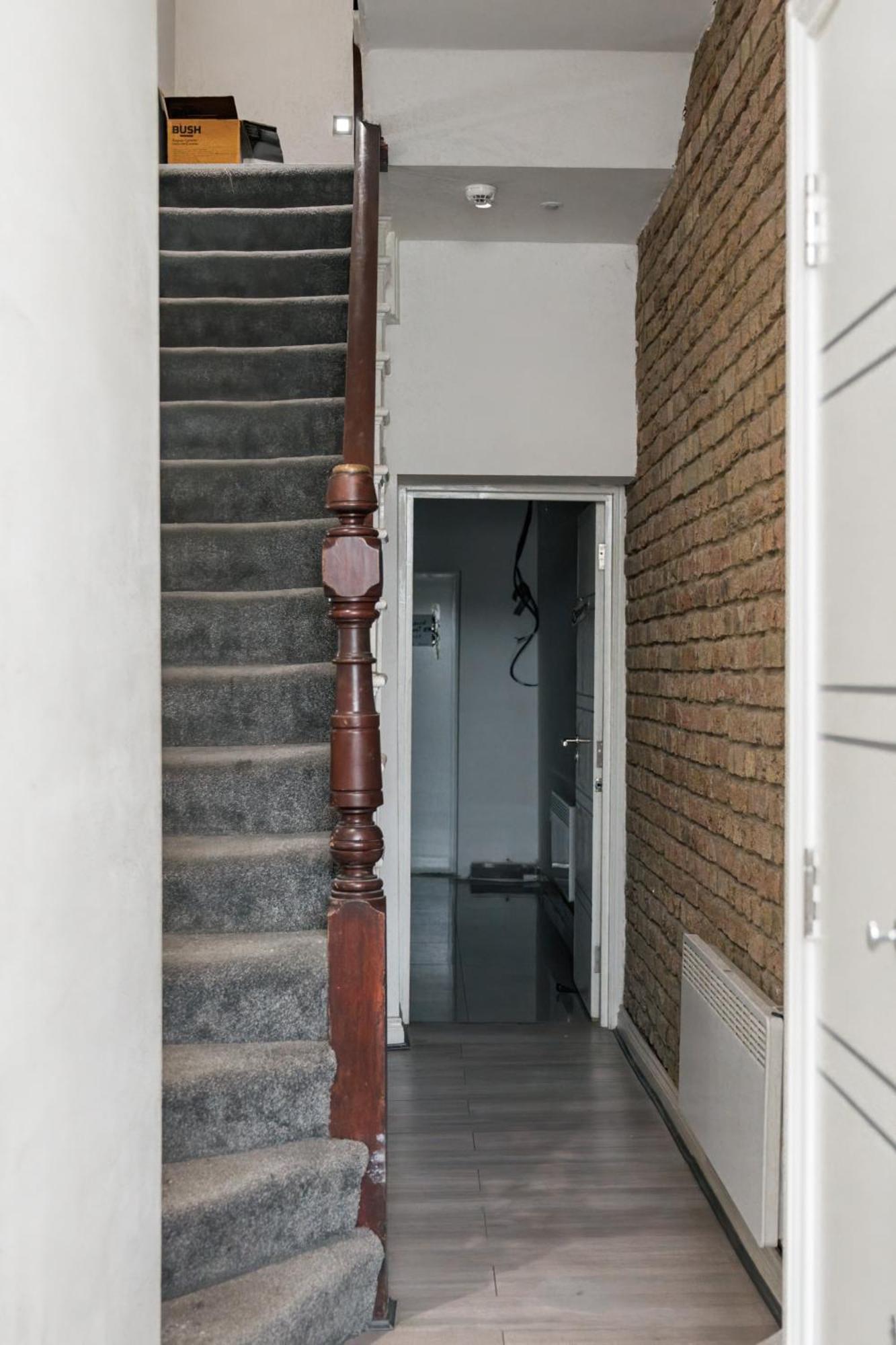 Studio Apartments London With Free Wifi Екстериор снимка