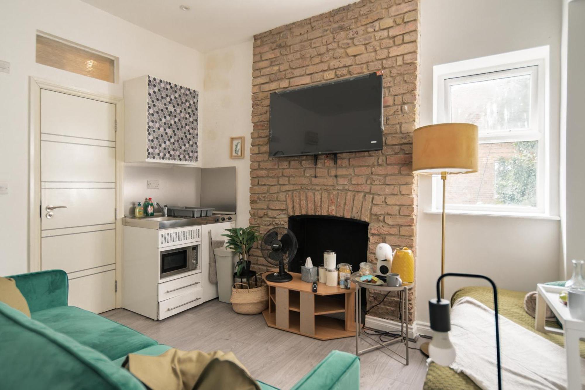 Studio Apartments London With Free Wifi Екстериор снимка