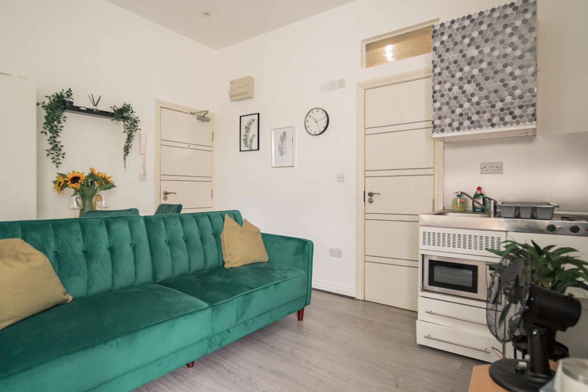 Studio Apartments London With Free Wifi Екстериор снимка