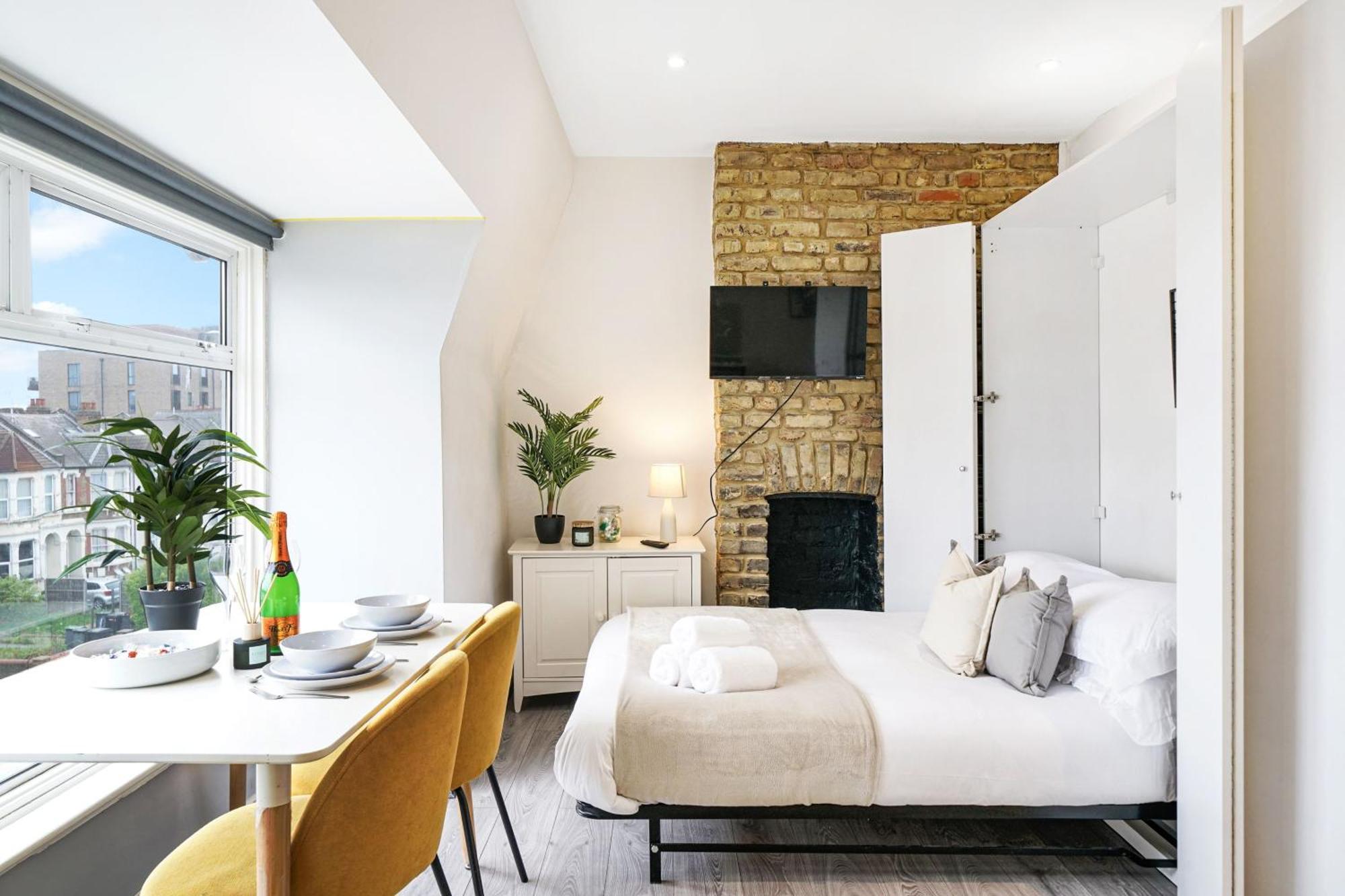 Studio Apartments London With Free Wifi Екстериор снимка