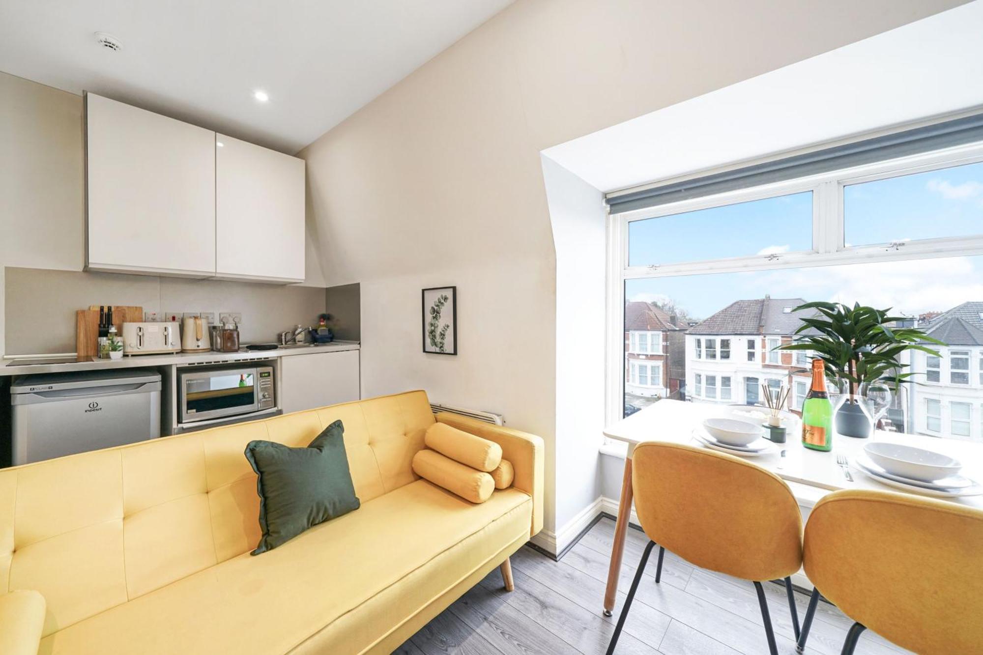 Studio Apartments London With Free Wifi Екстериор снимка